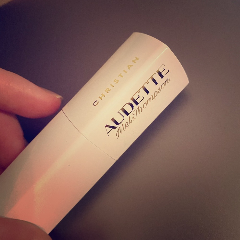 Christian Audette x Mel Thompson beauty influencer